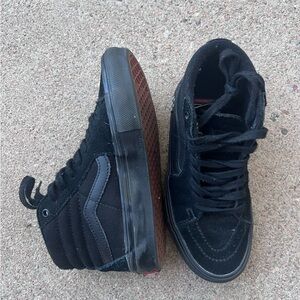 Vans Women's Black High-Top Sneakers